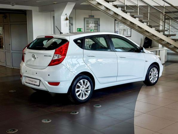 Hyundai Solaris I с пробегом 2011 года, цена 825 000 рублей, 99000 км, хэтчбек, Автокод Объявления
