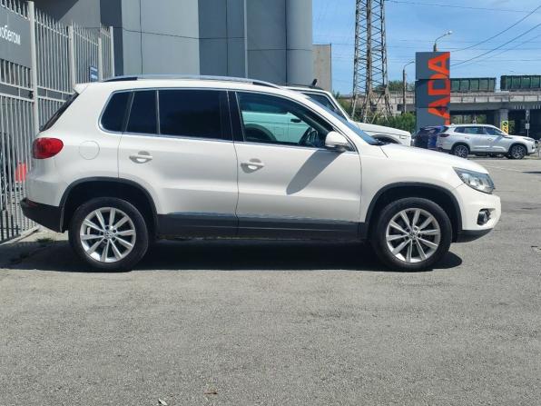 Volkswagen Tiguan I Рестайлинг с пробегом 2011 года, цена 1 040 000 рублей, 253000 км, внедорожник, Автокод Объявления