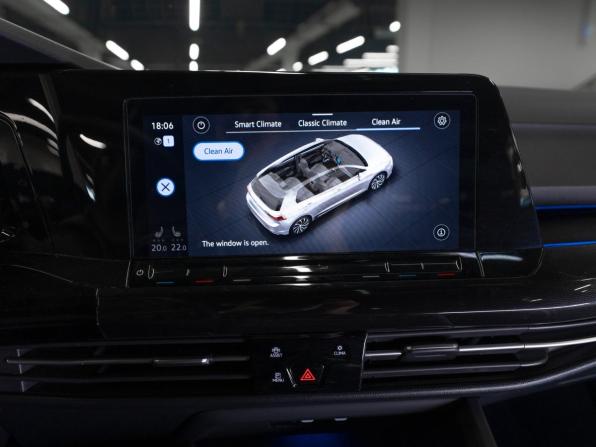 Volkswagen Golf VIII с пробегом 2022 года, цена 2 750 000 рублей, 75085 км, хэтчбек, Автокод Объявления