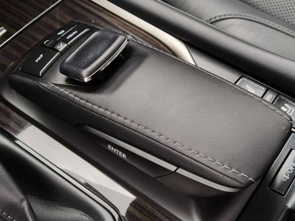 Lexus LX III Рестайлинг 2 с пробегом 2020 года, цена 11 000 000 рублей, 111230 км, внедорожник, Автокод Объявления