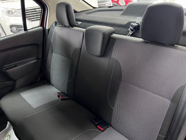 Renault Logan II Рестайлинг с пробегом 2019 года, цена 1 195 000 рублей, 76321 км, седан, Автокод Объявления