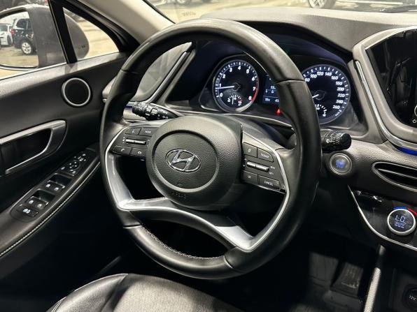 Hyundai Sonata VIII (DN8) с пробегом 2023 года, цена 2 655 000 рублей, 41820 км, седан, Автокод Объявления