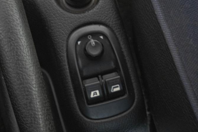 Peugeot 206 с пробегом 2003 года, цена 249 000 рублей, 176000 км, хэтчбек, Автокод Объявления