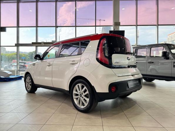 Kia Soul II Рестайлинг с пробегом 2018 года, цена 1 485 000 рублей, 146939 км, хэтчбек, Автокод Объявления