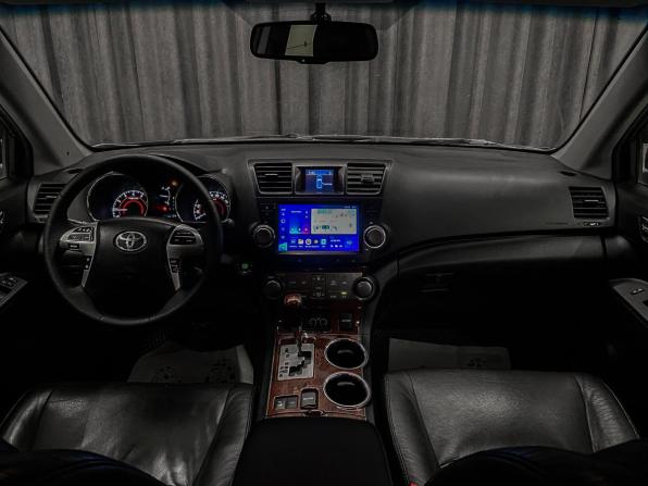 Toyota Highlander II (XU40) Рестайлинг с пробегом 2011 года, цена 2 050 000 рублей, 274800 км, внедорожник, Автокод Объявления