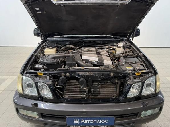 Lexus LX II Рестайлинг с пробегом 2004 года, цена 2 870 000 рублей, 311332 км, внедорожник, Автокод Объявления