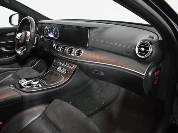 Mercedes-Benz E-Класс V (W213 S213 C238) с пробегом 2018 года, цена 2 980 000 рублей, 184395 км, седан, Автокод Объявления