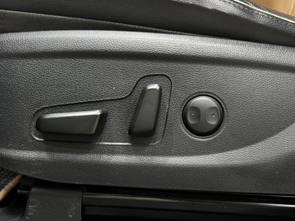 Hyundai Santa Fe IV Рестайлинг с пробегом 2021 года, цена 2 980 000 рублей, 115500 км, внедорожник, Автокод Объявления