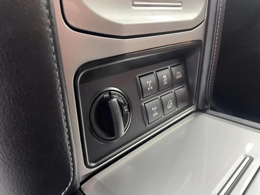 Toyota Land Cruiser Prado 150 Series Рестайлинг 3 Красноярск  - изображение 22