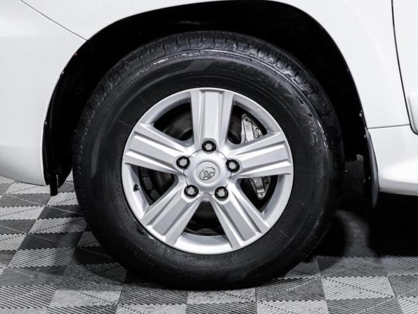 Toyota Land Cruiser 200 Series Рестайлинг 1 с пробегом 2013 года, цена 4 199 000 рублей, 191995 км, внедорожник, Автокод Объявления