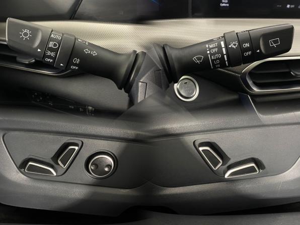 Changan UNI-T I с пробегом 2023 года, цена 2 230 000 рублей, 34468 км, внедорожник, Автокод Объявления