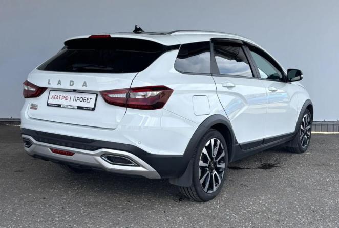 Lada (ВАЗ) Vesta I Рестайлинг (NG) с пробегом 2024 года, цена 1 475 000 рублей, 30611 км, универсал, Автокод Объявления
