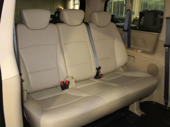 Hyundai H-1 II Рестайлинг 2 с пробегом 2021 года, цена 3 850 000 рублей, 83450 км, минивэн, Автокод Объявления