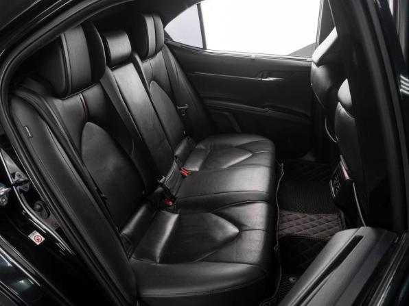 Toyota Camry VIII (XV70) с пробегом 2018 года, цена 2 989 000 рублей, 77073 км, седан, Автокод Объявления