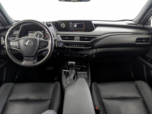 Lexus UX I с пробегом 2022 года, цена 3 999 000 рублей, 46975 км, внедорожник, Автокод Объявления