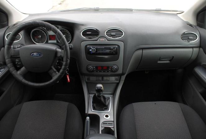 Ford Focus II Рестайлинг с пробегом 2011 года, цена 305 000 рублей, 175680 км, хэтчбек, Автокод Объявления