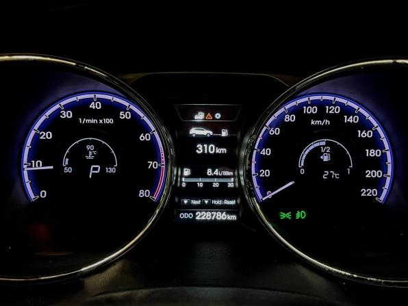 Hyundai ix35 I Рестайлинг с пробегом 2014 года, цена 1 140 000 рублей, 228785 км, внедорожник, Автокод Объявления