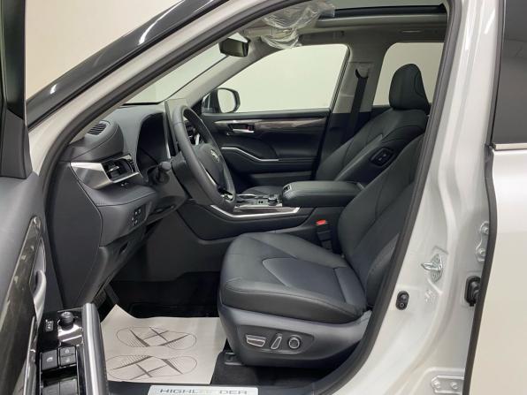 Toyota Highlander IV (XU70) с пробегом 2025 года, цена 5 499 000 рублей, 791 км, внедорожник, Автокод Объявления