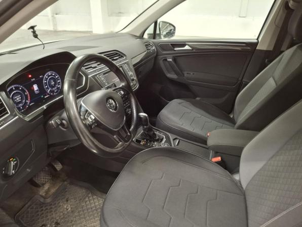 Volkswagen Tiguan II с пробегом 2016 года, цена 1 999 000 рублей, 204484 км, внедорожник, Автокод Объявления