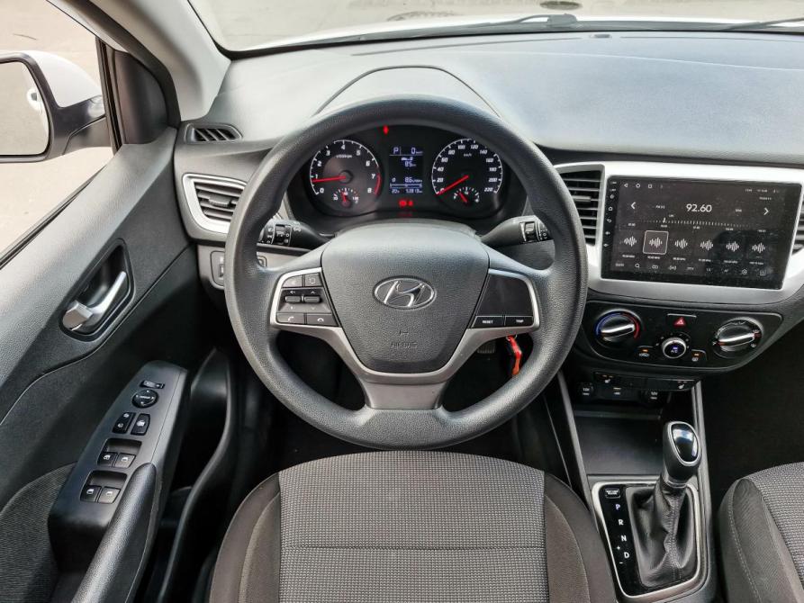 Hyundai Solaris II Рестайлинг Нижний Новгород  - изображение 11
