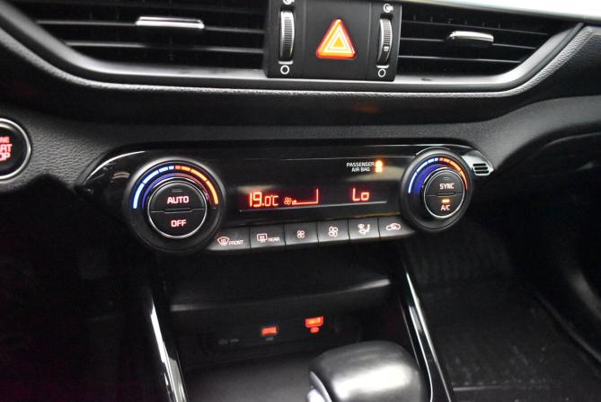 Kia Cerato IV Рестайлинг с пробегом 2021 года, цена 1 560 000 рублей, 231644 км, седан, Автокод Объявления