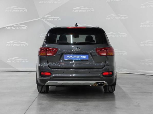 Kia Sorento III Prime Рестайлинг с пробегом 2018 года, цена 2 600 000 рублей, 153000 км, внедорожник, Автокод Объявления