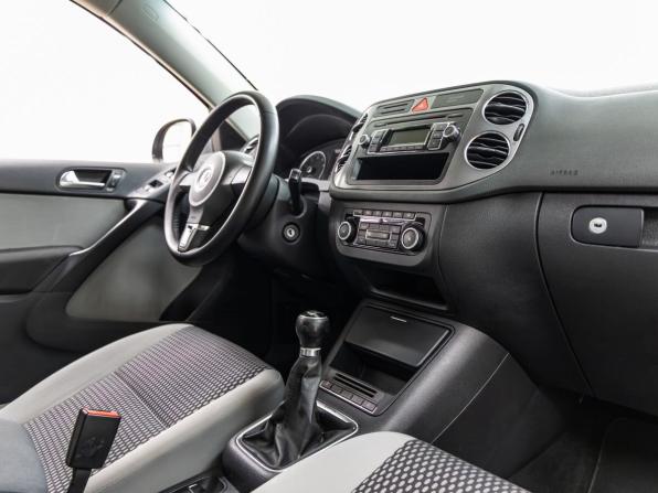 Volkswagen Tiguan I с пробегом 2011 года, цена 968 000 рублей, 186288 км, внедорожник, Автокод Объявления