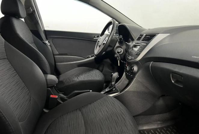 Hyundai Solaris I Рестайлинг с пробегом 2015 года, цена 1 095 000 рублей, 108327 км, седан, Автокод Объявления