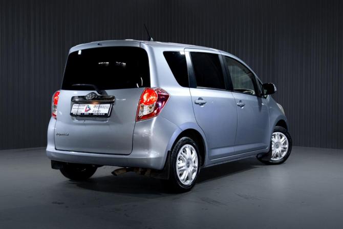Toyota Ractis I с пробегом 2009 года, цена 660 000 рублей, 306642 км, хэтчбек, Автокод Объявления