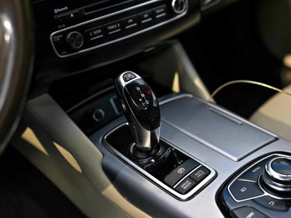 Kia Quoris I с пробегом 2013 года, цена 1 279 000 рублей, 180006 км, седан, Автокод Объявления