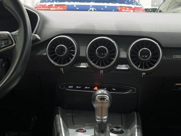 Audi TT III (8S) с пробегом 2018 года, цена 3 800 000 рублей, 67117 км, купе, Автокод Объявления
