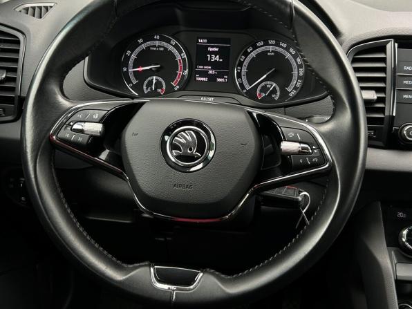 Skoda Karoq I с пробегом 2022 года, цена 2 257 600 рублей, 100882 км, внедорожник, Автокод Объявления