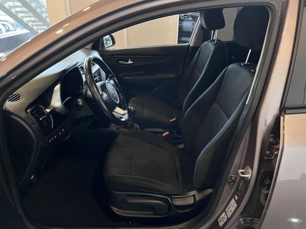 Kia Rio IV Рестайлинг с пробегом 2021 года, цена 1 450 000 рублей, 146514 км, седан, Автокод Объявления