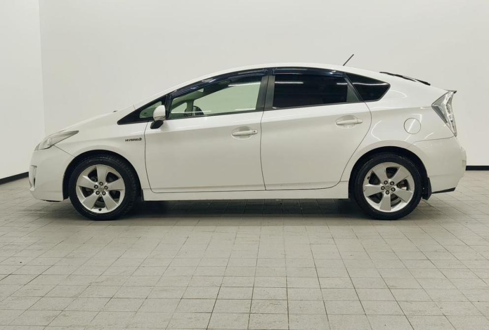 Toyota Prius III (XW30) Екатеринбург  - изображение 4