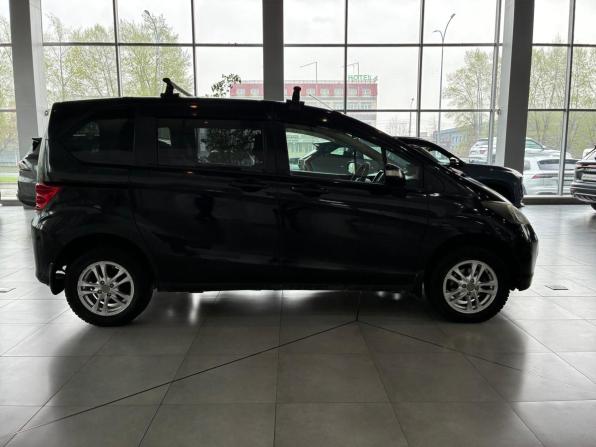 Honda Freed I с пробегом 2008 года, цена 749 000 рублей, 200000 км, компактвэн, Автокод Объявления