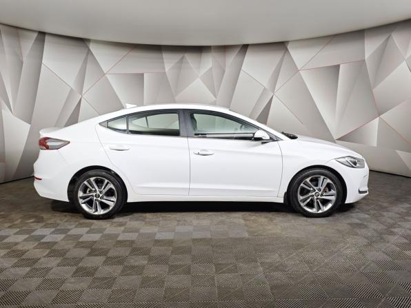 Hyundai Elantra VI (AD) с пробегом 2017 года, цена 1 150 000 рублей, 221992 км, седан, Автокод Объявления