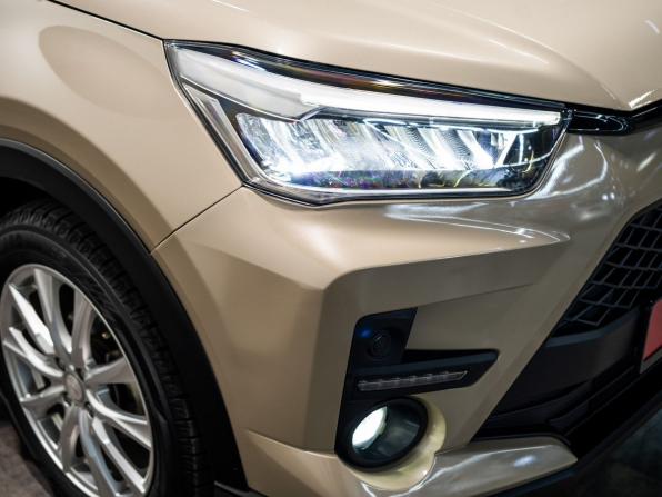 Toyota Raize I с пробегом 2020 года, цена 1 630 000 рублей, 74480 км, внедорожник, Автокод Объявления