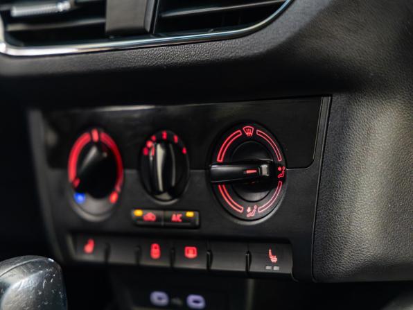 Volkswagen Polo VI с пробегом 2021 года, цена 1 598 000 рублей, 93090 км, лифтбек, Автокод Объявления