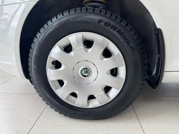 Skoda Octavia II (A5) Рестайлинг с пробегом 2011 года, цена 849 000 рублей, 297494 км, лифтбек, Автокод Объявления