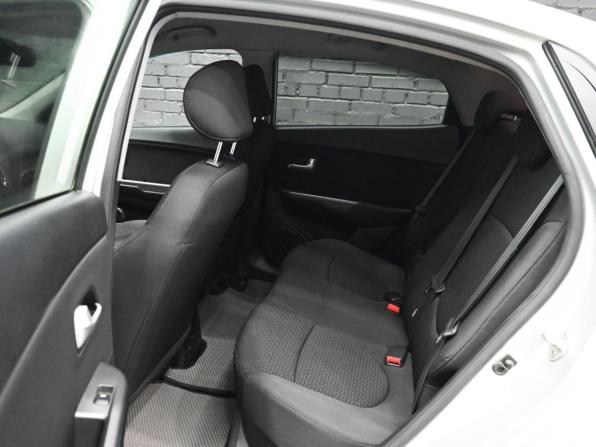Kia Rio III Рестайлинг с пробегом 2017 года, цена 1 250 000 рублей, 117452 км, седан, Автокод Объявления
