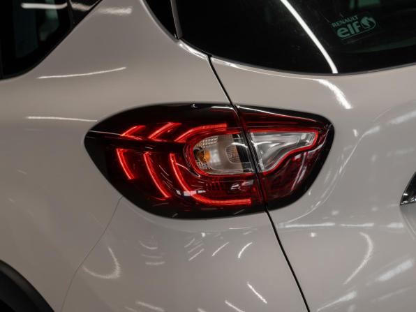 Renault Kaptur I с пробегом 2017 года, цена 1 580 000 рублей, 109476 км, внедорожник, Автокод Объявления