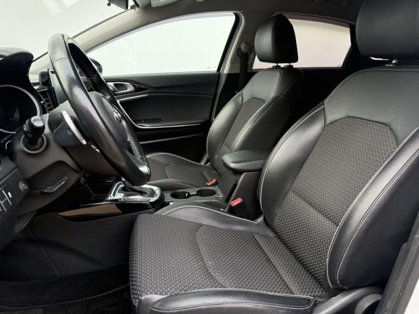 Kia Ceed III с пробегом 2018 года, цена 1 615 000 рублей, 107473 км, хэтчбек, Автокод Объявления