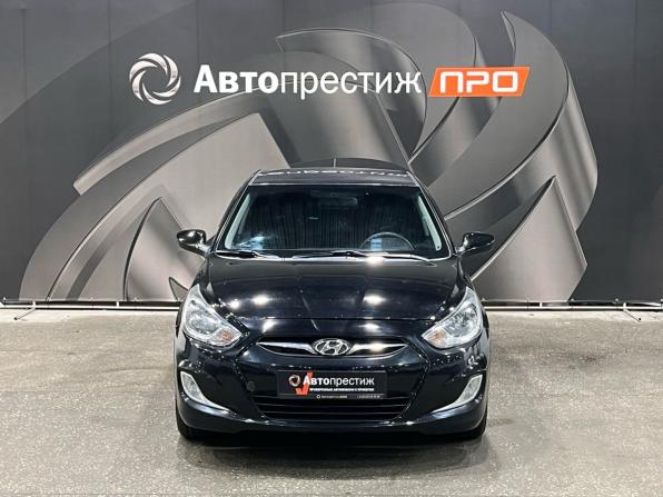 Hyundai Solaris I с пробегом 2013 года, цена 680 000 рублей, 230092 км, седан, Автокод Объявления