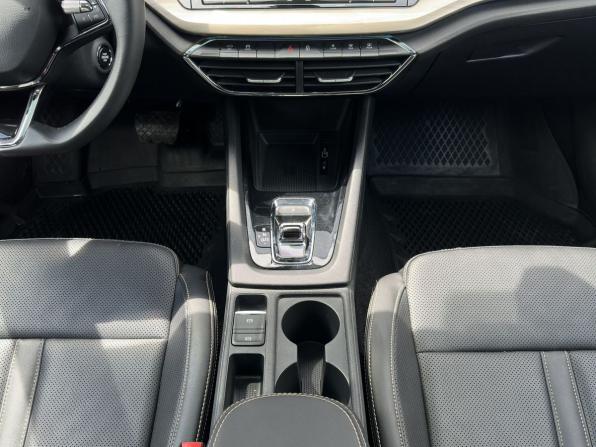 Skoda Octavia IV (A8) с пробегом 2023 года, цена 2 920 000 рублей, 39805 км, лифтбек, Автокод Объявления
