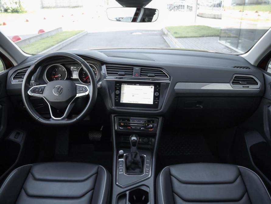 Volkswagen Tiguan II Рестайлинг Санкт-Петербург  - изображение 13
