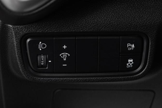 Kia Soul III с пробегом 2020 года, цена 1 999 000 рублей, 67400 км, хэтчбек, Автокод Объявления
