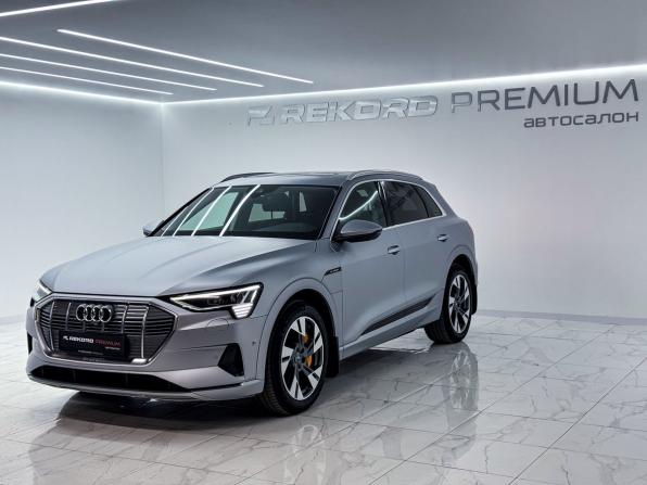 Audi e-tron I с пробегом 2019 года, цена 5 099 990 рублей, 38195 км, внедорожник, Автокод Объявления
