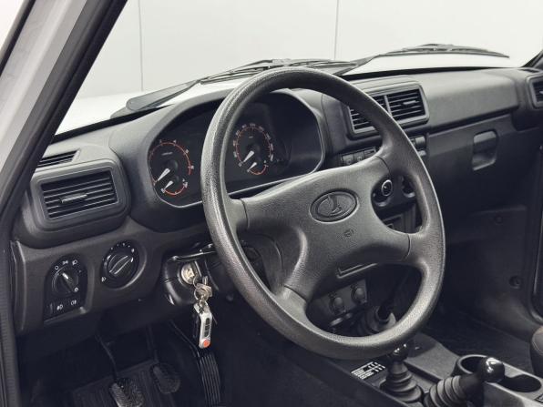 Lada (ВАЗ) Niva Legend I с пробегом 2025 года, цена 895 000 рублей, 24318 км, внедорожник, Автокод Объявления