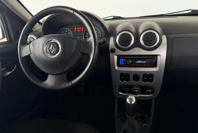 Renault Sandero I с пробегом 2011 года, цена 645 000 рублей, 158270 км, хэтчбек, Автокод Объявления