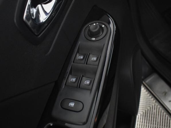 Renault Kaptur I с пробегом 2018 года, цена 1 278 960 рублей, 115000 км, внедорожник, Автокод Объявления